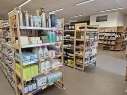 135-biocoop-chambery-casabio-magasin-alimentation-bio-contenant-hygiene-entretien-maison.webp